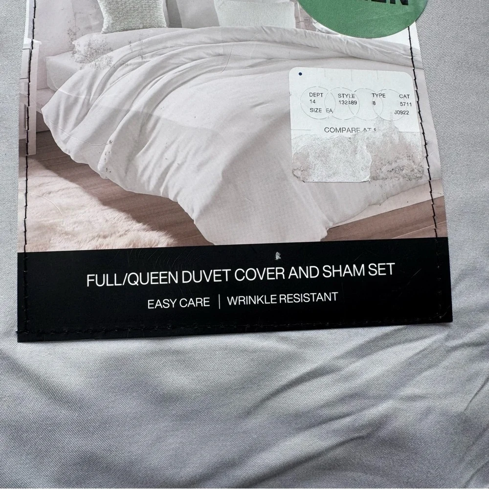 New DKNY Full/Queen Duvet Cover and Sham Set Soft Comfort Light Gray